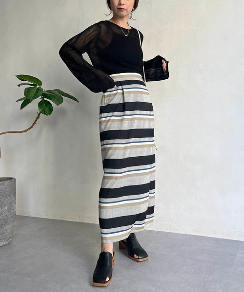 CAPRICIEUX LE'MAGE（カプリシューレマージュ）の「シアーリブプルオーバー（ニット/セーター・レディース・イエロー/グレイッシュベージュ/ライトベージュ/ブラック・FREE）」の21枚目の写真