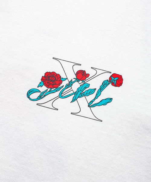 X-girl（エックスガール）の「BOTANICAL LOGO S/S TEE/バラモチーフ　バックプリント　Tシャツ（Tシャツ/カットソー・レディース・ホワイト/チャコール/ライトパープル・S/M/L/XL）」の11枚目の写真