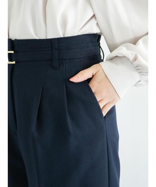 Te chichi（テチチ）の「ベルト付麻調ワイドクロップドパンツ（その他パンツ・レディース・イエロー/ネイビー/ベージュ・SMALL/MEDIUM）」の14枚目の写真