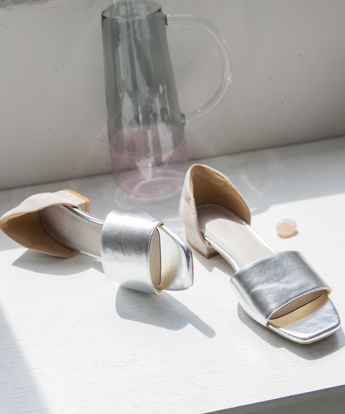 GLOBAL WORK(グローバルワーク)の「らくっションカカトフィットサンダル/272417(サンダル・レディース・ブラック/シルバー/イエロー/アイボリー・SMALL/MEDIUM/LARGE)」の4枚目の写真