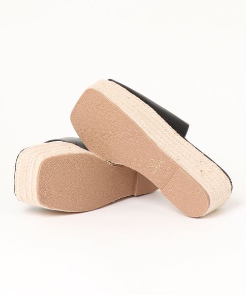 Settimissimo（セッティミッシモ）の「スクエアージュートサンダル（サンダル・レディース・ブラック/オフホワイト・S/M/L）」の3枚目の写真