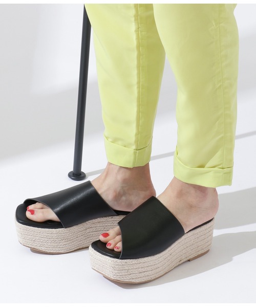 Settimissimo（セッティミッシモ）の「スクエアージュートサンダル（サンダル・レディース・ブラック/オフホワイト・S/M/L）」の11枚目の写真