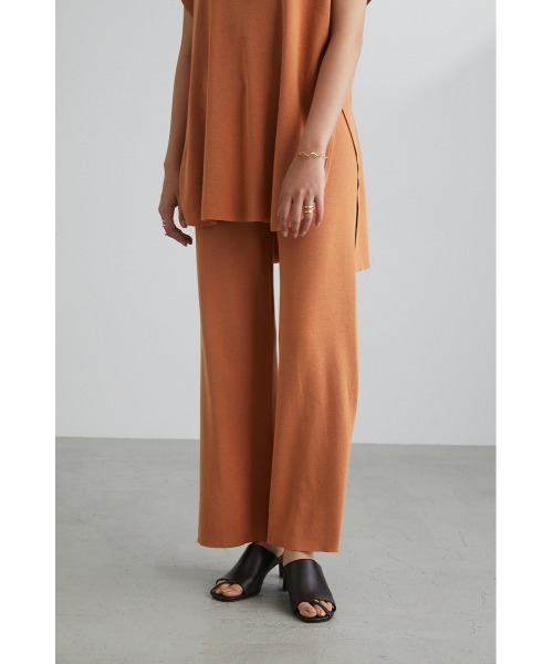 STYLEMIXER(スタイルミキサー)の「ドライニットセットアップパンツ(その他パンツ・レディース・オレンジ/ブラック/ベージュ・SMALL/MEDIUM)」の1枚目の写真
