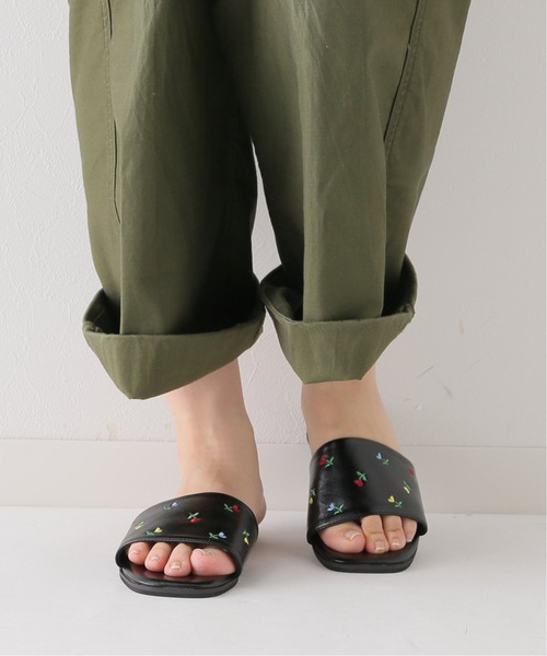 Casselini(キャセリーニ)の「【Casselini/キャセリーニ】シシュウサンダル(サンダル・レディース・ブラック/イエロー・SMALL/MEDIUM/LARGE)」の19枚目の写真