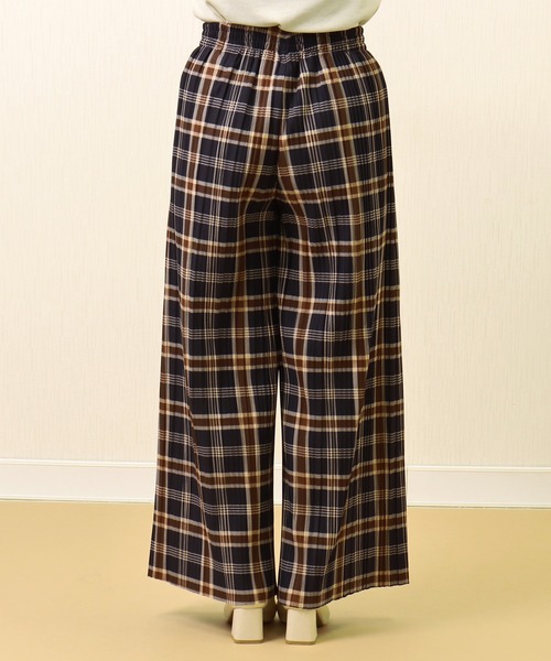 libelle more(リベル モア)の「チェック柄 裏起毛プリーツパンツ(スラックス・レディース・ネイビー・M)」の6枚目の写真