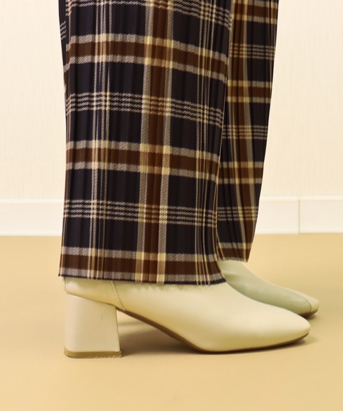 libelle more(リベル モア)の「チェック柄 裏起毛プリーツパンツ(スラックス・レディース・ネイビー・M)」の10枚目の写真