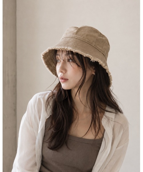 FRUIT OF THE LOOM(フルーツオブザルーム)の「【FRUIT OF THE LOOM】FTL Corduroy Fringe Bucket HAT(ハット・レディース・ベージュ/ブラック・FREE)」の1枚目の写真