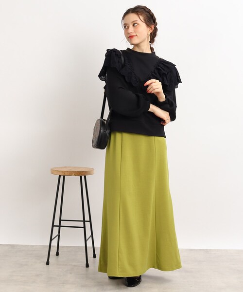 Cutie Blonde（キューティーブロンド）の「◆【360度 映える】レースフリル スウェット（スウェット・レディース・ブラック/ホワイト系/ピンク系・02/03）」の13枚目の写真