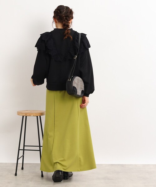 Cutie Blonde（キューティーブロンド）の「◆【360度 映える】レースフリル スウェット（スウェット・レディース・ブラック/ホワイト系/ピンク系・02/03）」の15枚目の写真