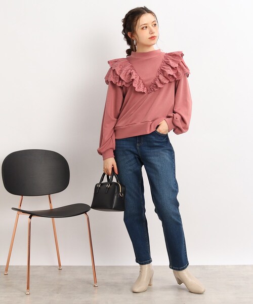 Cutie Blonde（キューティーブロンド）の「◆【360度 映える】レースフリル スウェット（スウェット・レディース・ブラック/ホワイト系/ピンク系・02/03）」の20枚目の写真