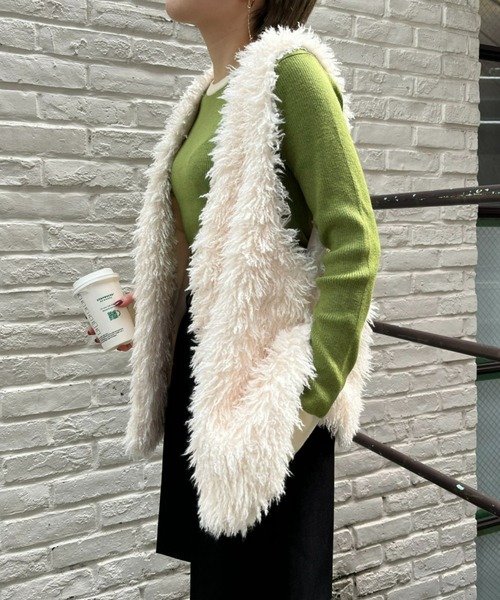 CIAOPANIC（チャオパニック）の「ボリュームファーベスト（ベスト・レディース・オフホワイト/モカ・FREE）」の20枚目の写真