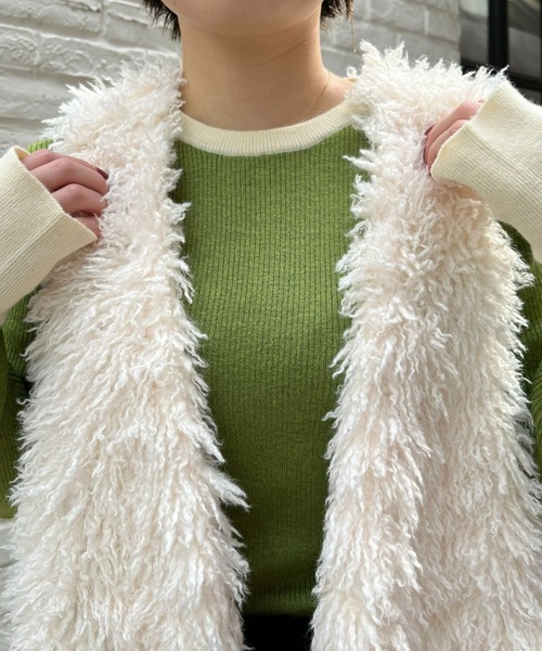 CIAOPANIC（チャオパニック）の「ボリュームファーベスト（ベスト・レディース・オフホワイト/モカ・FREE）」の16枚目の写真