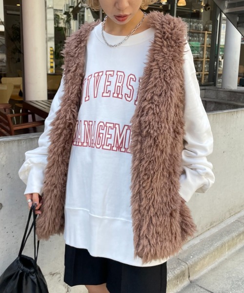 CIAOPANIC（チャオパニック）の「ボリュームファーベスト（ベスト・レディース・オフホワイト/モカ・FREE）」の12枚目の写真