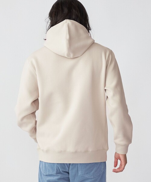 SHIPS（シップス）の「*SHIPS: ワンポイント ロゴ 梨地 ボンディング フリース プルオーバー パーカー（パーカー・メンズ・ブラック/グレー/ベージュ・SMALL/MEDIUM/LARGE/X-LARGE）」の12枚目の写真