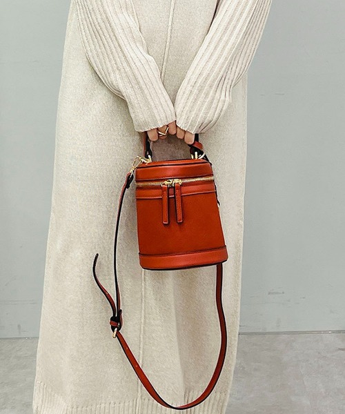 un dix cors（アンディコール）の「コーデが華やぐ　バニティバッグ（ハンドバッグ・レディース・ブラック/レッド/ベージュ・FREE）」の18枚目の写真