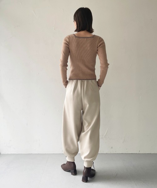 CLEIO（クレイオ）の「【CLEIO】ボリュームスリットパンツ（その他パンツ・レディース・ライトベージュ/ブラック・S/M）」の22枚目の写真