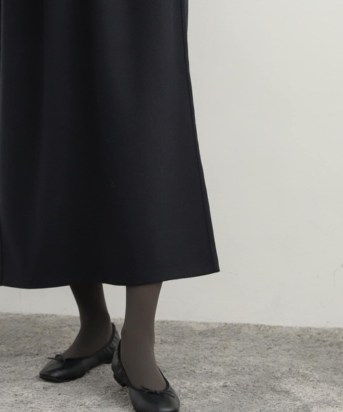 URBAN RESEARCH DOORS（アーバンリサーチドアーズ）の「『セットアップ対応』 メルトンライクストレートスカート（スカート・レディース・ベージュ/ネイビー・MEDIUM）」の17枚目の写真