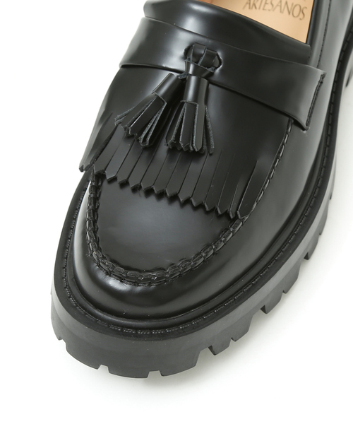 ARTESANOS/アルテサノス】タッセルローファー