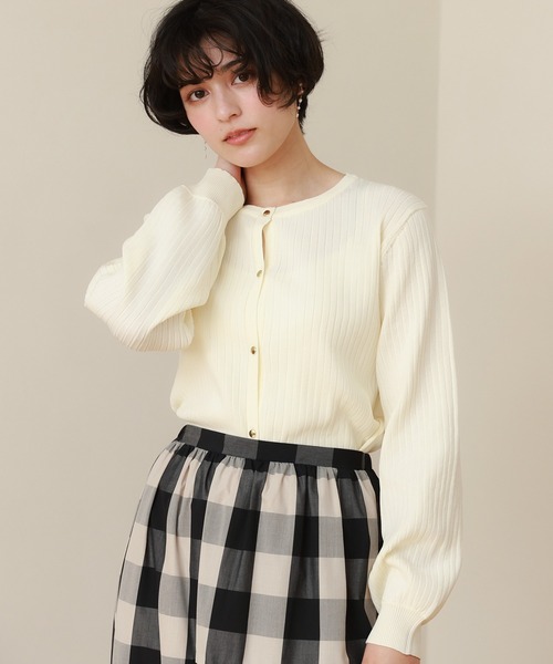 TRUDEA(トルディア)の「スポンディッシュメタル釦リブカーディガン(カーディガン/ボレロ・レディース・ネイビー/モカ/ホワイト・MEDIUM/LARGE)」の12枚目の写真