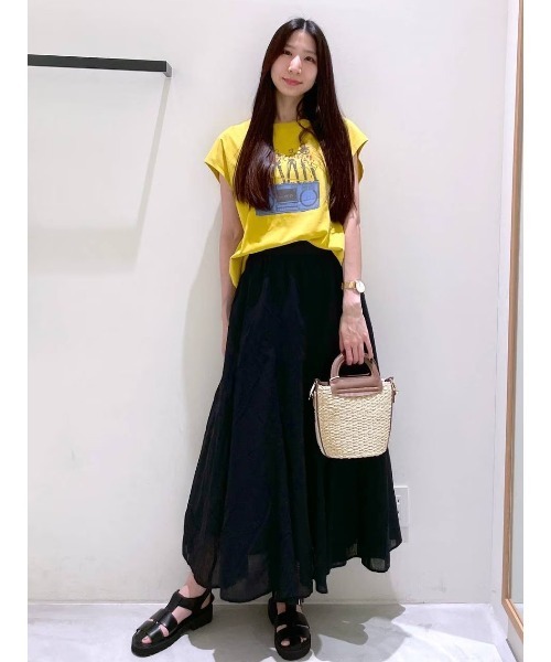 BAYFLOW（ベイフロー）の「リネンフレアスカート（スカート・レディース・ブラック/グレイッシュベージュ/ターコイズブルー/イエロー/オレンジ・SMALL/MEDIUM）」の14枚目の写真