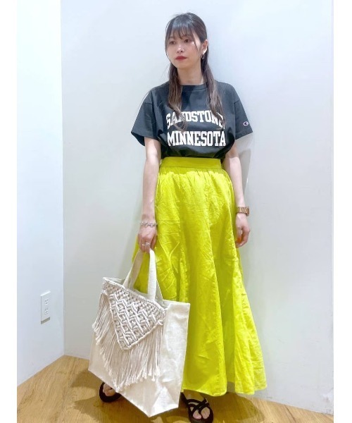 BAYFLOW（ベイフロー）の「リネンフレアスカート（スカート・レディース・ブラック/グレイッシュベージュ/ターコイズブルー/イエロー/オレンジ・SMALL/MEDIUM）」の8枚目の写真