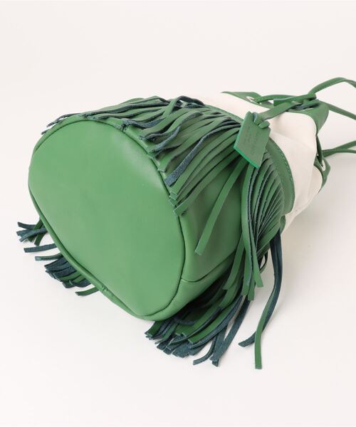 inter-chaussures（インターショシュール）の「【MARCO MASI】レザーフリンジ巾着バッグ(Q36412)（トートバッグ・レディース・キャメル/グリーン・ALL）」の4枚目の写真