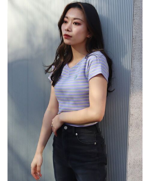 EVRIS（エヴリス）の「SUNNYショートTシャツ（Tシャツ/カットソー・レディース・ベージュ/ピンク/ブラック/ホワイト/グリーン/ブルー/パープル・FREE）」の21枚目の写真