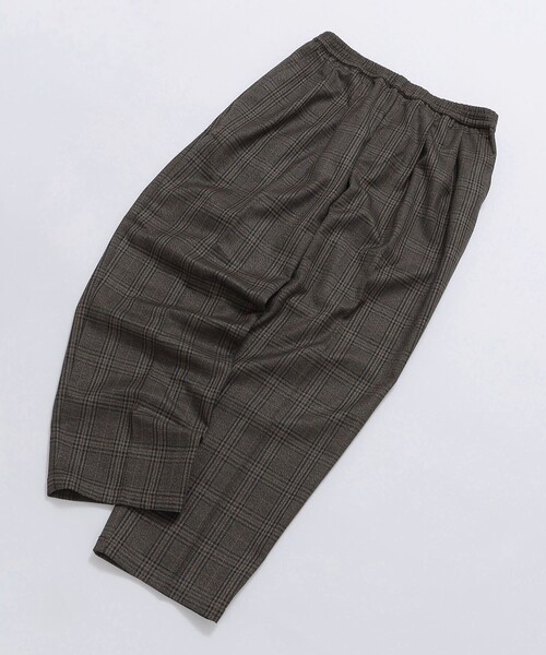 SHIPS Colors（シップス カラーズ）の「SHIPS Colors: テーパード ワイド トラウザー パンツ（その他パンツ・メンズ・ベージュ/ネイビー/ライトグレー/ブラック/ブラウン/ブルー/ベージュ系その他・MEDIUM/LARGE/SMALL）」の12枚目の写真