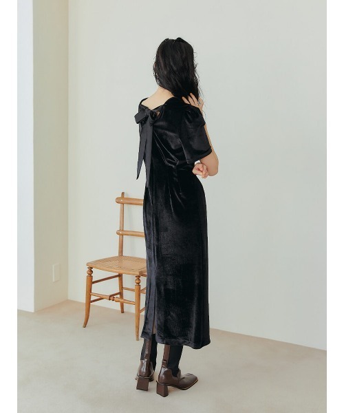 Ayla(アイラ)の「back ribbon velvet dress(ドレス・レディース・ブラック/ベージュ・FREE)」の12枚目の写真