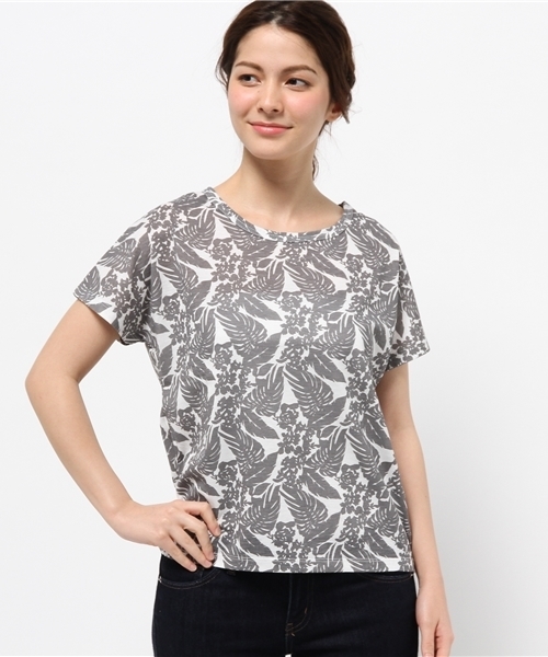 OUTLET(アウトレット)の「【CIAOPANIC TYPY】リーフ総柄プリントT(Tシャツ/カットソー・レディース・グレー/ネイビー/ホワイト・FREE)」の2枚目の写真