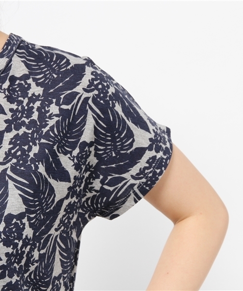 OUTLET(アウトレット)の「【CIAOPANIC TYPY】リーフ総柄プリントT(Tシャツ/カットソー・レディース・グレー/ネイビー/ホワイト・FREE)」の8枚目の写真