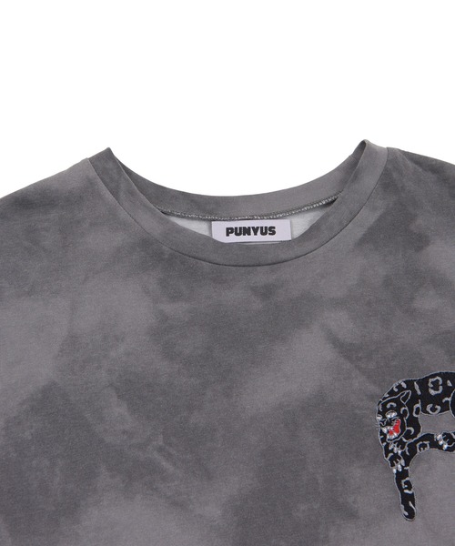 PUNYUS(プニュズ)の「パンサー刺繍タイダイTシャツ(Tシャツ/カットソー・レディース・グリーン/スミクロ/パープル/イエロー/ブルー・3/4)」の18枚目の写真