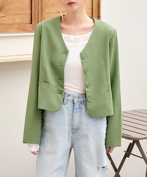 UNE MANSION（ユヌマンション）の「パステルカラークロップドノーカラージャケット（ノーカラージャケット・レディース・ブラック/ホワイト/ピンク/ライトグリーン・FREE）」の21枚目の写真