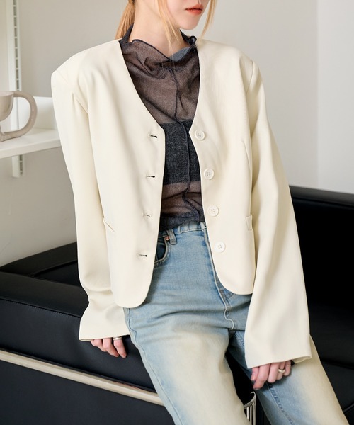 UNE MANSION（ユヌマンション）の「パステルカラークロップドノーカラージャケット（ノーカラージャケット・レディース・ブラック/ホワイト/ピンク/ライトグリーン・FREE）」の22枚目の写真