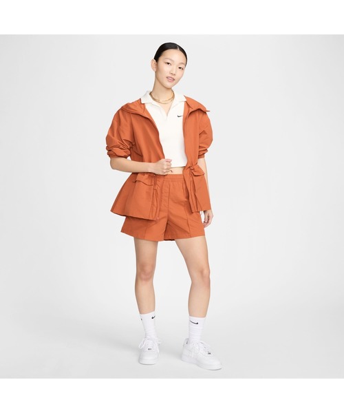 NIKE（ナイキ）の「NIKE/ナイキ WS NSW エッセンシャル S/S ポロシャツ（ポロシャツ・レディース・ブラック/ホワイト/オフホワイト/ライトブルー/ブルー系その他/ホワイト系その他/オレンジ/ベージュ・M/L/XL/S）」の17枚目の写真