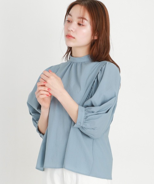 mysty woman（ミスティウーマン）の「バックシャンデザインブラウス 904289（シャツ/ブラウス・レディース・ブラック/ブルー/オフホワイト・FREE）」の10枚目の写真
