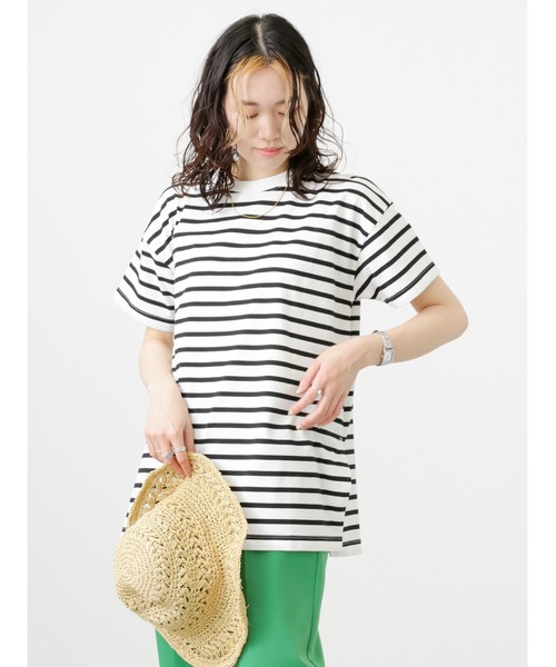 Samansa Mos2 blue(サマンサモスモスブルー)の「ボーダーチュニックTシャツ(Tシャツ/カットソー・レディース・ベージュ/サックスブルー/オフホワイト・フリ-)」の2枚目の写真