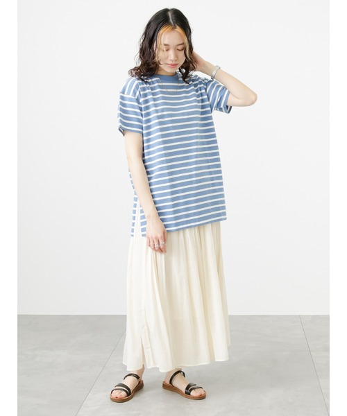 Samansa Mos2 blue(サマンサモスモスブルー)の「ボーダーチュニックTシャツ(Tシャツ/カットソー・レディース・ベージュ/サックスブルー/オフホワイト・フリ-)」の15枚目の写真