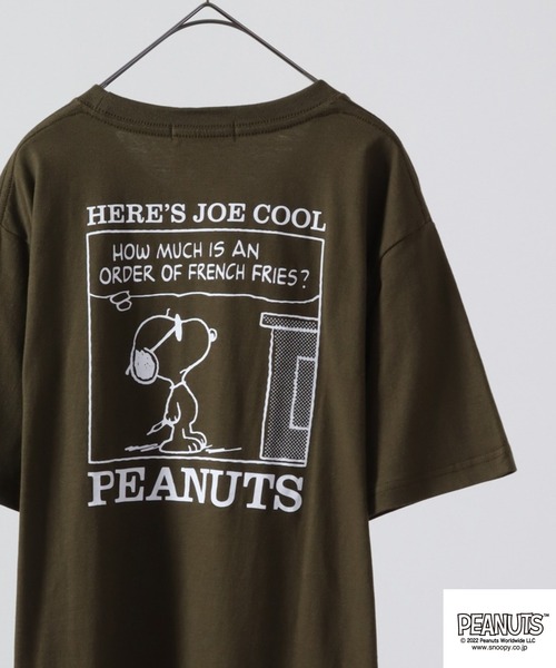 PEANUTS(ピーナッツ)の「PEANUTS スヌーピー 半袖 Tシャツ(Tシャツ/カットソー・レディース・ホワイト系その他/ブラック系その他/杢グレー/ブルーグレー/オートミール/ブラック系その他2/ネイビー系/ブラック/オフホワイト/カーキ/ベージュ/レッド/ホワイト/ネイビー/ピンクベージュ・M/L/LL)」の11枚目の写真