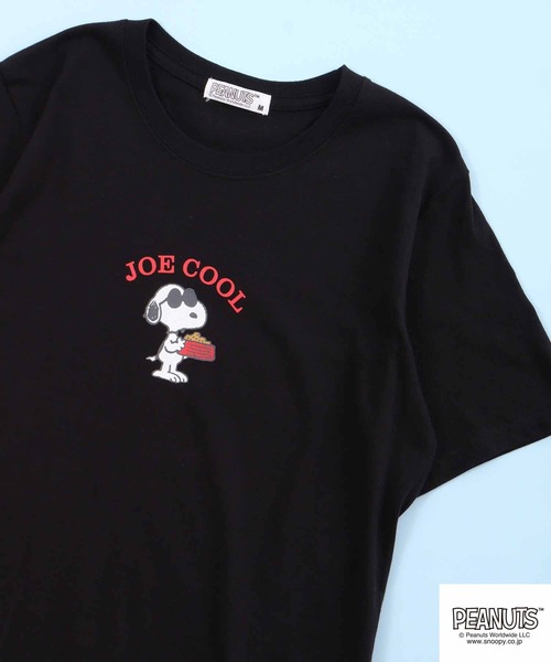 PEANUTS(ピーナッツ)の「PEANUTS スヌーピー 半袖 Tシャツ(Tシャツ/カットソー・レディース・ホワイト系その他/ブラック系その他/杢グレー/ブルーグレー/オートミール/ブラック系その他2/ネイビー系/ブラック/オフホワイト/カーキ/ベージュ/レッド/ホワイト/ネイビー/ピンクベージュ・M/L/LL)」の7枚目の写真