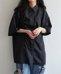 フロントシャーリングシャツ
