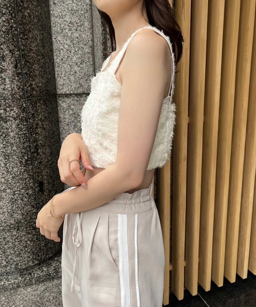 one after another NICE CLAUP(ワンアフターアナザーナイスクラップ)の「ショート丈リボンビスチェ/リボン取り外し可能(キャミソール・レディース・ブラック/ホワイト/アイボリー・FREE)」の18枚目の写真