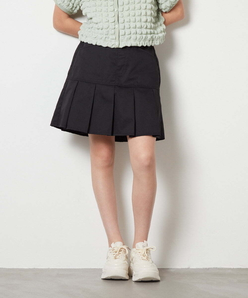 a.v.v（アーヴェヴェ）の「[150-160]ミニプリーツスカート（スカート・キッズ・ブルー/ブラック・150/160）」の4枚目の写真