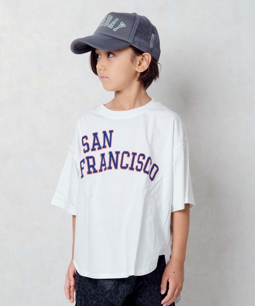 ZI-ON（ジーオン）の「ラウンドヘムビッグシルエット半袖Tシャツ（Tシャツ/カットソー・キッズ・グレー系その他/ホワイト系その他2/ダークグリーン/杢グレー/オフホワイト/ベージュ/グリーン系その他/ブルー系その他/チャコール/ミント/グリーン系その他2/ネイビー/オレンジ/ホワイト系その他/ホワイト系その他3/ベージュ系その他・150cm/140cm/110cm/120cm/160cm/130cm）」の3枚目の写真