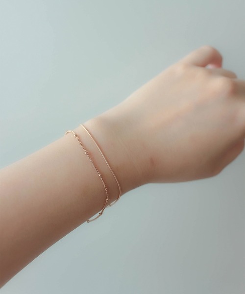 ebine(エビネ)の「Dot Chain Bracelet 金属アレルギー対応 サージカルステンレス(ブレスレット・レディース・ゴールド/ピンクゴールド/シルバー・FREE)」の3枚目の写真
