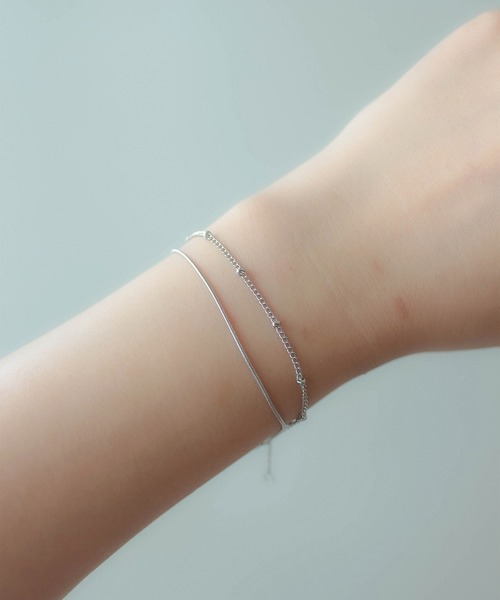 ebine(エビネ)の「Dot Chain Bracelet 金属アレルギー対応 サージカルステンレス(ブレスレット・レディース・ゴールド/ピンクゴールド/シルバー・FREE)」の7枚目の写真