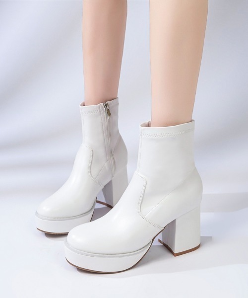 Shoes in Closet（シューズインクローゼット）の「厚底チャンキー ハイソール ストレッチ ショートブーツ 6845（ブーツ・レディース・ブラック/ホワイト・S/M/L/LL）」の17枚目の写真