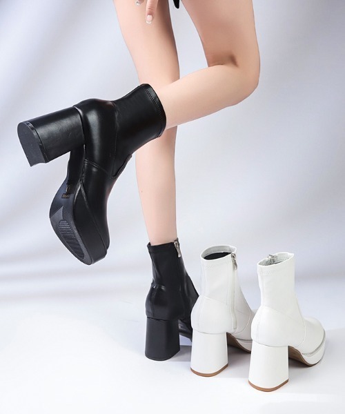 Shoes in Closet（シューズインクローゼット）の「厚底チャンキー ハイソール ストレッチ ショートブーツ 6845（ブーツ・レディース・ブラック/ホワイト・S/M/L/LL）」の3枚目の写真