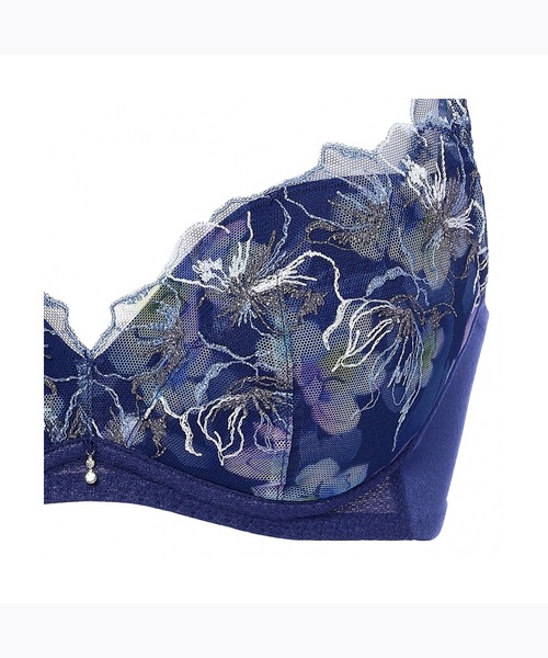 Triumph（トリンプ）の「天使のブラ(R) 魔法のハリ感580 ノンワイヤーブラジャー【B,Cカップ】 TR580 P（ブラジャー・レディース・ピンク/ブルー・B70/C75/C65/C70/C80/B75）」の6枚目の写真