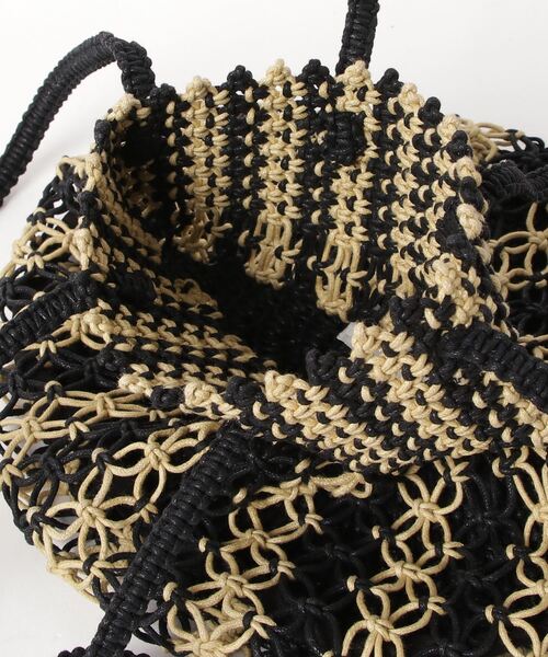 MAISON mou（メゾンムー）の「【Swaraj/スワラージ】2wayストライプバッグ（手編み）（トートバッグ・レディース・ホワイト系その他/ブラック・FREE）」の5枚目の写真